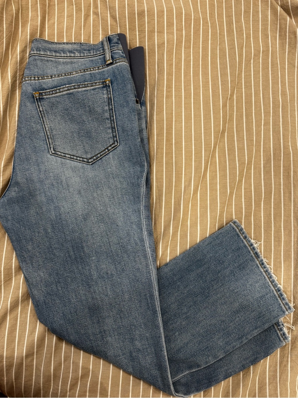 Hatch MATERNITY Women's Light Blue Cropped Ankle Jeans
